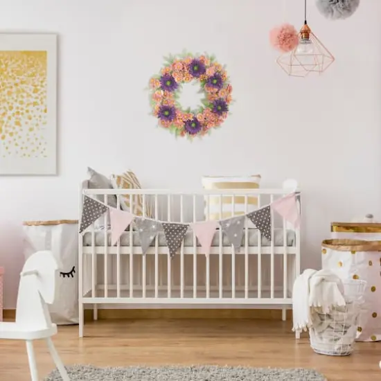 21" Mixed Daisy Wreath {4}