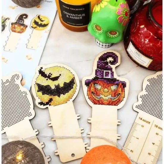 Mp Studia Halloween Cross Stitch on Wood Kit {9}
