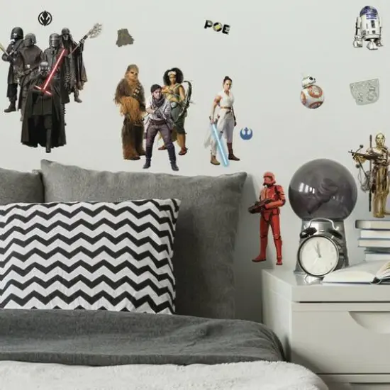 RoomMates Star Wars Episode IX Peel & Stick Wall Decals {4}
