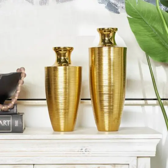 Gold Aluminum Brushed Textured Vase Set {11}