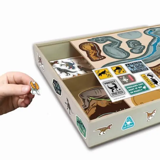 Jurassic World Dominion: Wood Dinosaur Activity Building, Decorating Set {6}