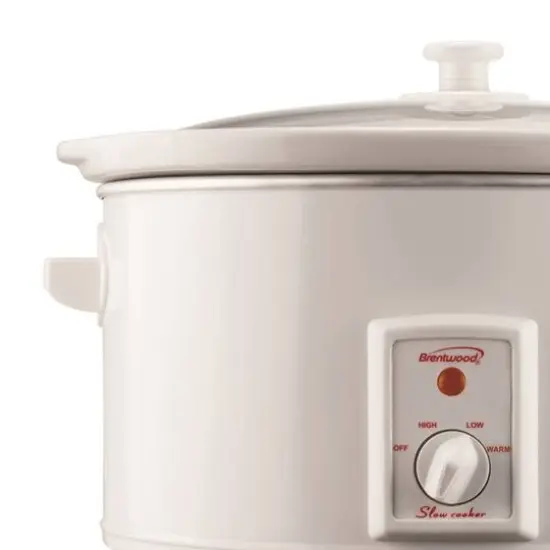 Brentwood 8qt. White Slow Cooker {4}