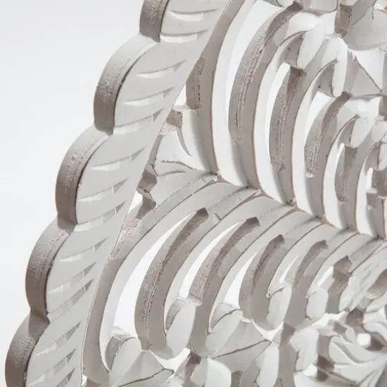 Habitat Lottie White Round Wood Wall Medallion {8}