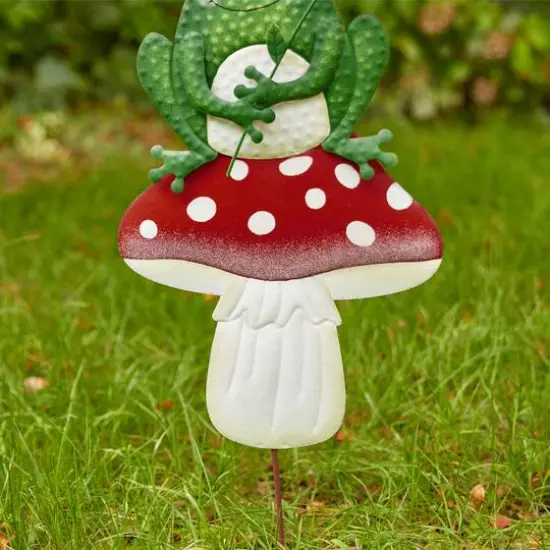 Glitzhome&reg; 30" Metal Stacked Mushroom & Frog Yard Stake {9}