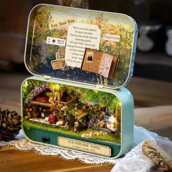 Wizardi Miniature Roombox: Countryside Notes {5}