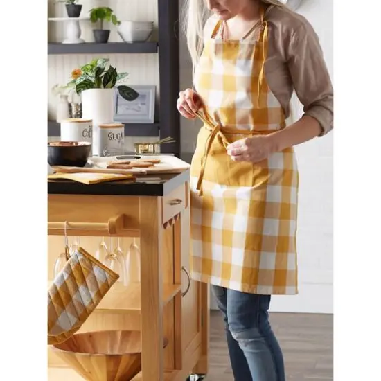 DII&reg; Buffalo Check Chef Apron Honey Gold {9}