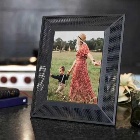Aura Frames Smith Black 12" x 10" Digital Photo Frame {3}