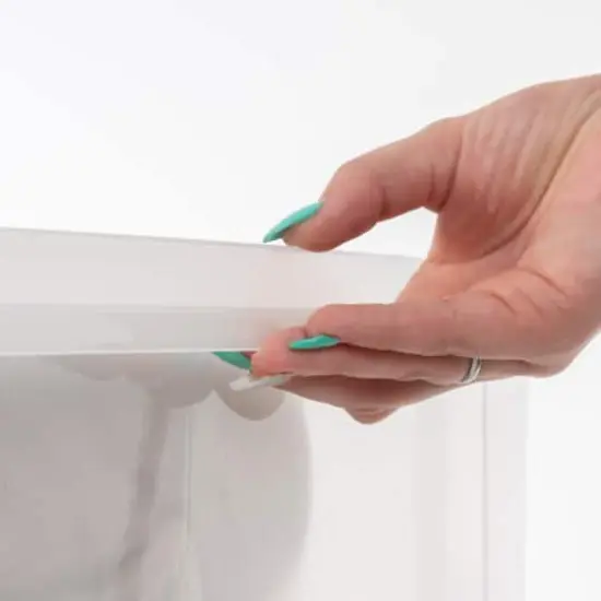 IRIS&reg; 30.5" Black & Clear 4-Drawer Chest {6}