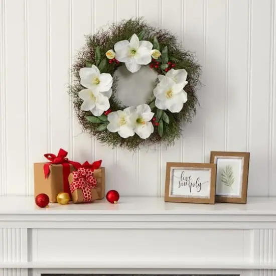 20" Cedar, Amaryllis & Ruscus with Berries Wreath {4}