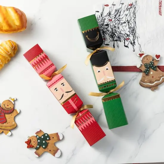 Glitzhome&reg; 8PK 2"D x 12"H Nutcracker Christmas Party Crackers with Gift Contents {4}