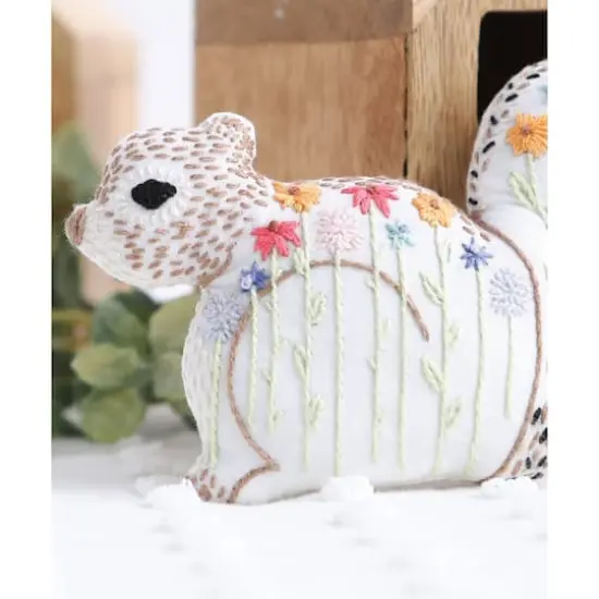 Leisure Arts&reg; Stitchery Forest Friends Book {6}