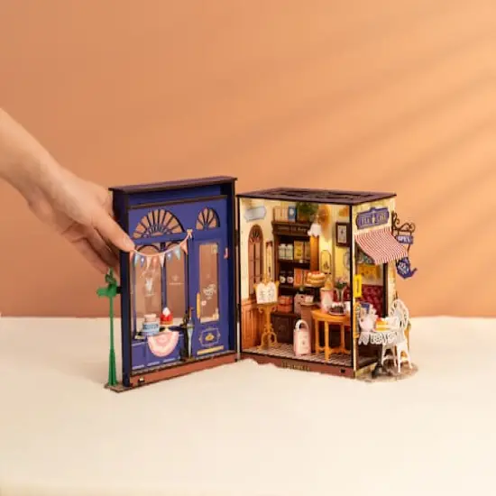 Rolife&reg; Leisure Time Tea Room DIY Miniature House Kit {6}