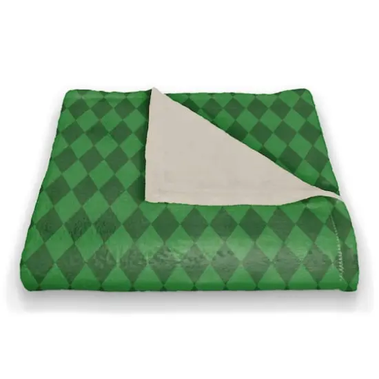 Green Diamond Pattern Fleece Blanket {3}