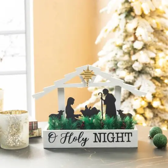 Glitzhome&reg; 9.7" Nativity Table D&eacute;cor {3}