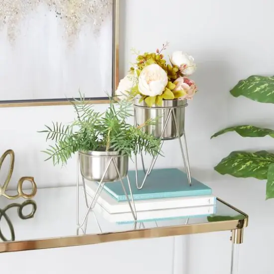 Set of 2 Silver Iron Modern Planter, 10" x 8" {7}