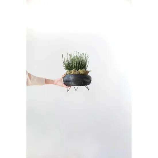 6" Black Plastic Planter with Metal Feet {6}