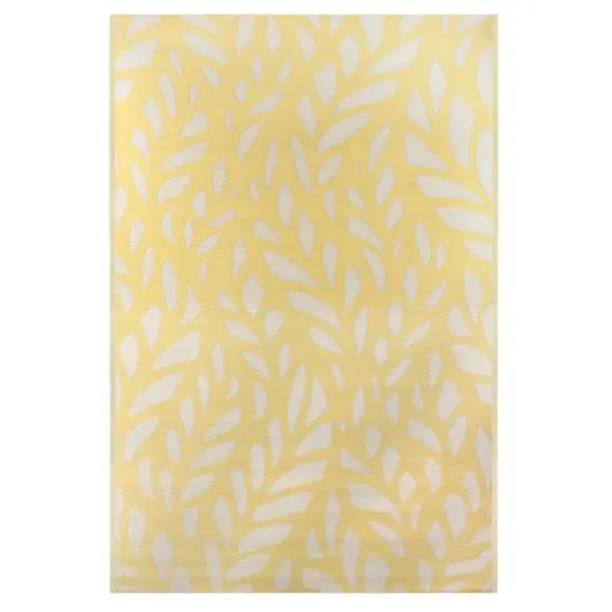 Yellow & White Floral Rectangular Outdoor Area Rug, 4ft. x 6ft. {1}