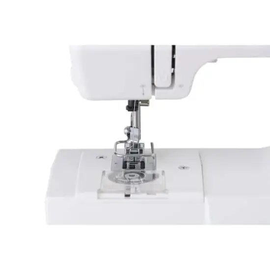 SINGER&reg; M1000 Mending Machine {7}