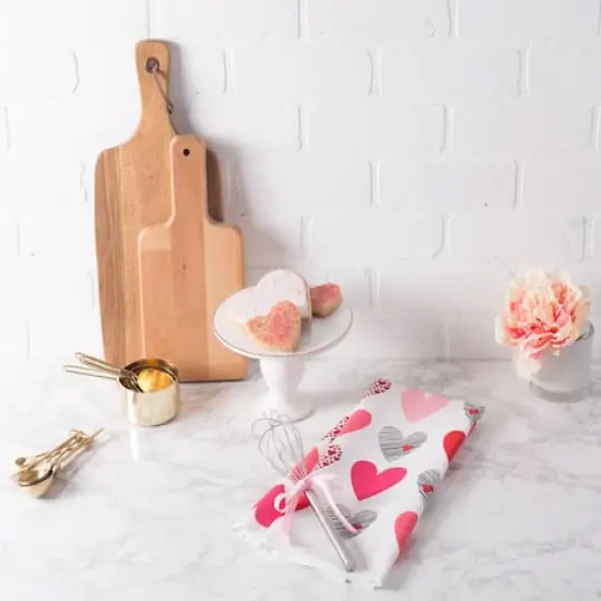 DII&reg; Hearts Collage Printed Dishtowels, 2ct. {3}