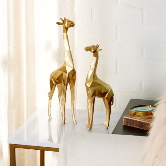 CosmoLiving by Cosmopolitan Gold Polystone Modern Giraffe Sculpture Set {10}