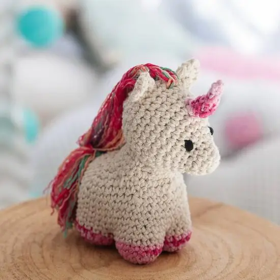 Hoooked Nora the Unicorn DIY Crochet Kit {6}