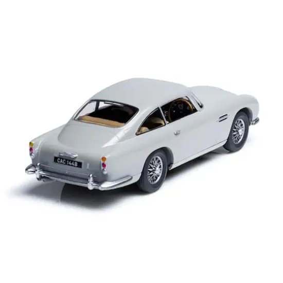 Airfix&reg; Aston Martin DB5 Starter Set {4}
