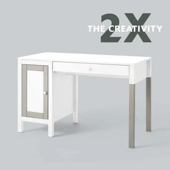 Rust-Oleum&reg; Painter's Touch&reg; 2X Ultra Cover&reg; Premium High Gloss Spray Paint White {5}