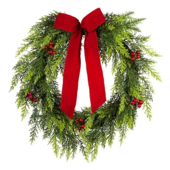 24" Christmas Classic Wreath {1}