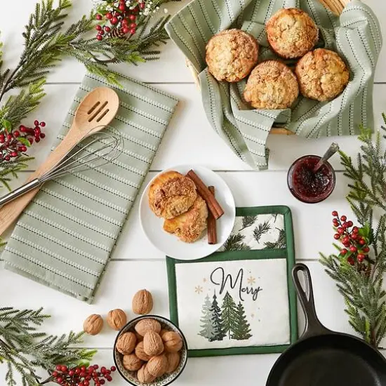 DII&reg; Merry Trees Potholder Gift Set {7}