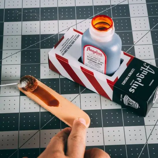 Angelus&reg; Leather Dye English Tan {6}