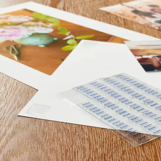 Scotch&reg; Removable Mounting Tape Squares, Transparent {3}