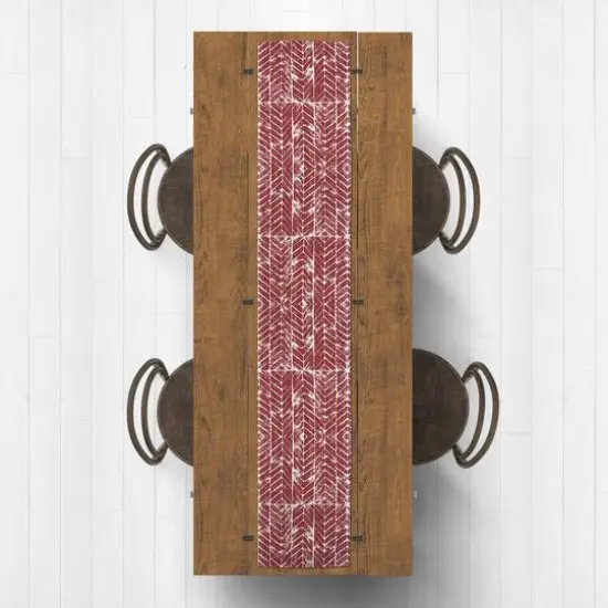 Distressed Chevron Indoor/Outdoor Table Runner Red {4}