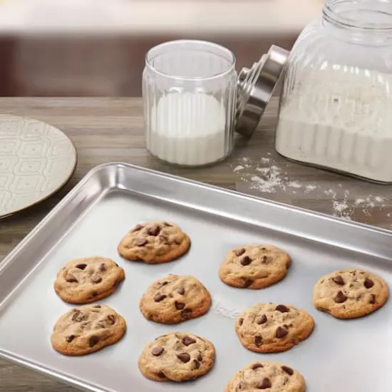 Oster 15" Baker's Glee Aluminum Cookie Sheet {7}