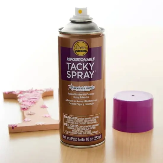 Aleene's&reg; Repositionable Tacky Spray&trade; {3}