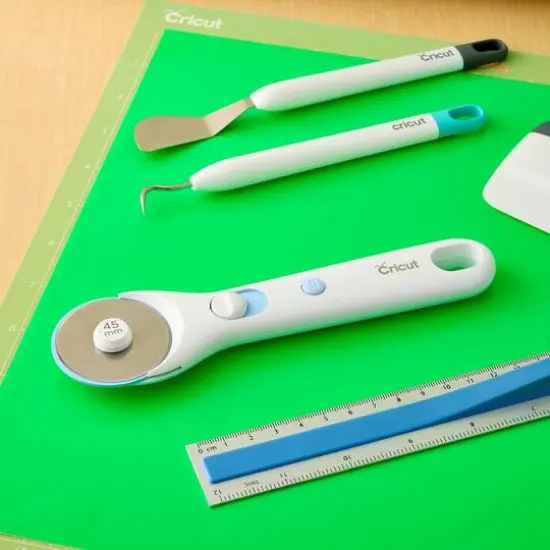 Cricut&reg; 45mm Rotary Cutter {3}