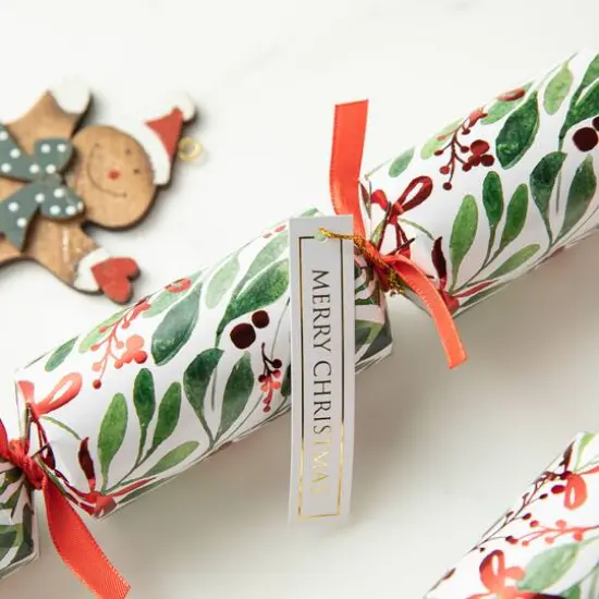 Glitzhome&reg; 10" Christmas Holy Leaves Party Cracker with Gift Contents, 8ct. {6}