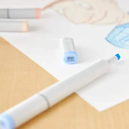 Copic&reg; Sketch Marker, Blues B32 Pale Blue {3}