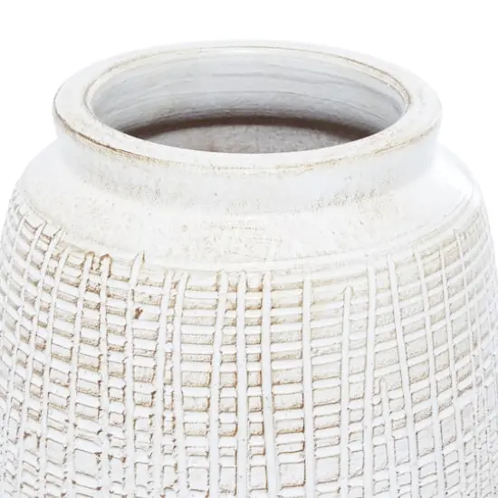 White Terracotta Coastal Style Vase {4}