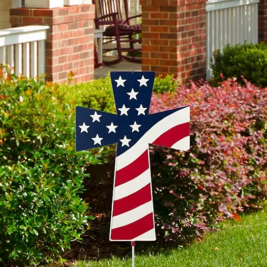 Glitzhome&reg; 32" Patriotic Americana Double-Sided Metal Cross Yard Stake {7}