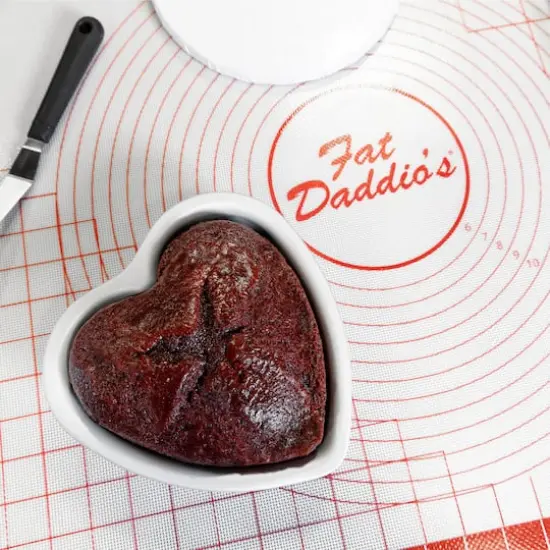 Fat Daddio's&reg; ProSeries 6" x 2" Heart Cake Pan {6}