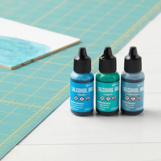 Tim Holtz&reg; Teal & Blue Spectrum Alcohol Inks, 3ct. {8}
