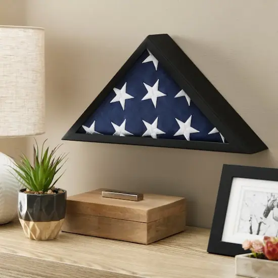 Black Commemorative Flag Case by Studio D&eacute;cor&reg; {3}