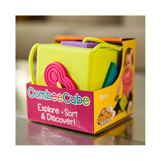 OombeeCube {3}