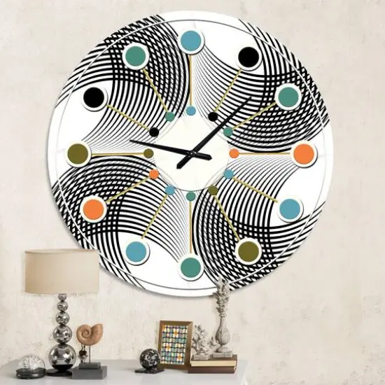 Designart 'Monochrome Geometric Pattern Ix Mid-Century Modern Wall Clock {1}