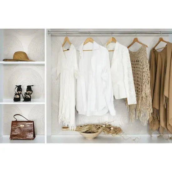 RoomMates Medali Peel & Stick Wallpaper Gray {4}