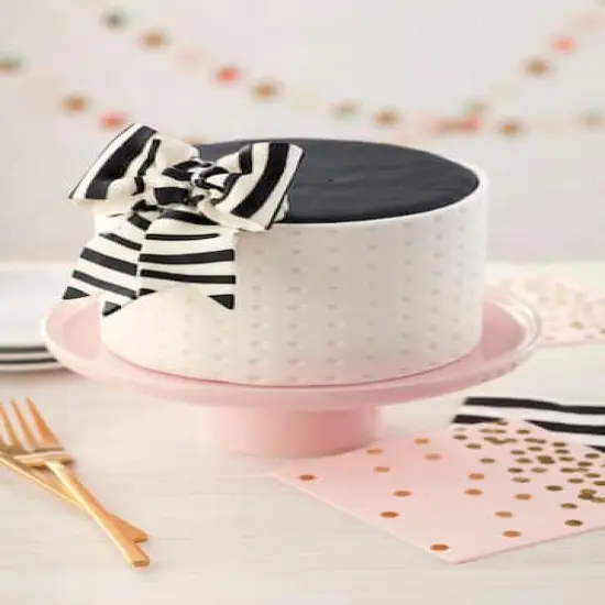 Wilton&reg; Decorator Preferred&trade; 24oz. White Vanilla Fondant {8}