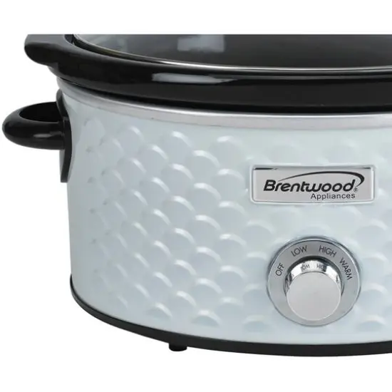 Brentwood White 4.5qt. Scallop-Pattern Slow Cooker {6}