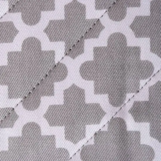 DII&reg; Gray Lattice Oven Mitt & Potholder Set {6}