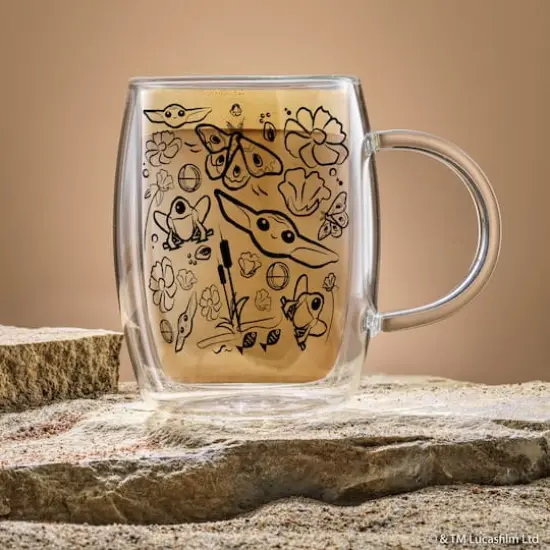 JoyJolt&reg; Star Wars&shy;&shy;&trade; 13.5oz. Mandalorian The Child All Around Glass Mug Set, 2ct. {3}