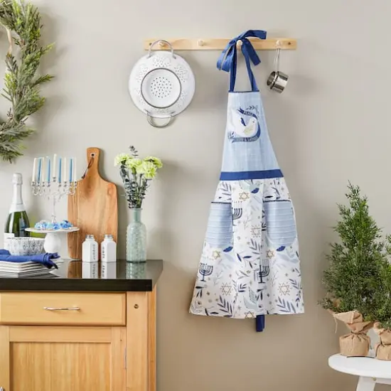 DII&reg; Peace Love and Latkes Printed Apron {9}